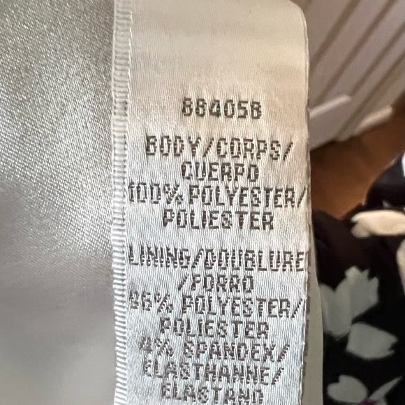 Gorgeous Theia Love Designer Gown Elegant feels like silk - Picture 3 of 11